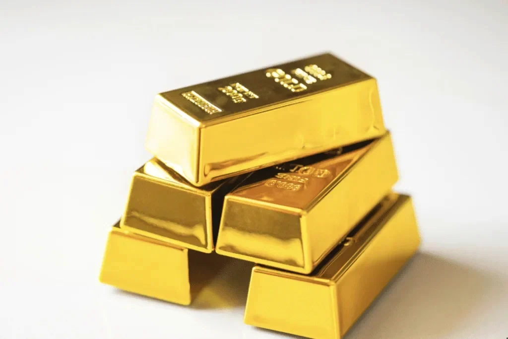 Gold bars - secure investment for retirement